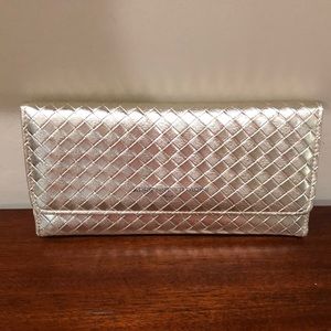 Adrienne Vittadini wallet gold checker multi pocket fold
